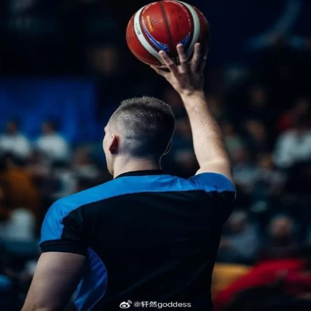 欧洲赛场晋级形势解读:战术视角的深度剖析 专稿第12117期(BOYU Sports)